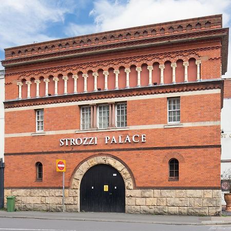 Strozzi Palace Suites By Mansley Cheltenham Buitenkant foto