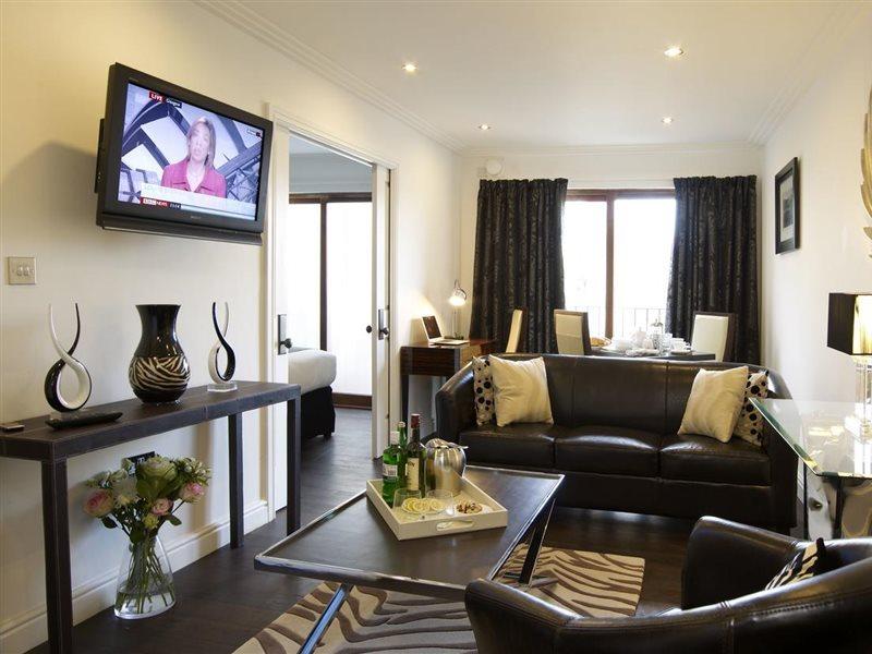 Strozzi Palace Suites By Mansley Cheltenham Buitenkant foto